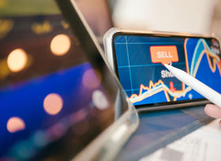 Spécialiste opérant sur plusieurs marchés et étudiant le Bitcoin, l'Ethereum ainsi que les options forex